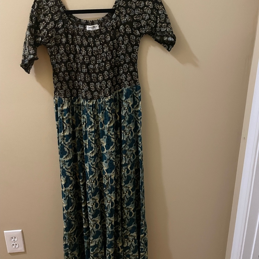 NATURAL LIFE Black and Teal Patterned Maxi Dress